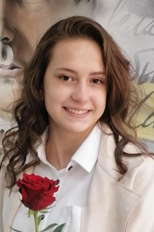 Владислава Романовна Пересторонина